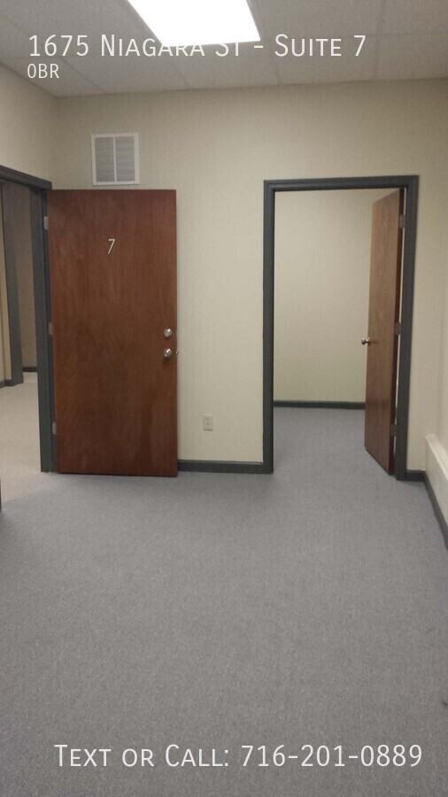 1675 Niagara Street #7 - Photo 3 of 13