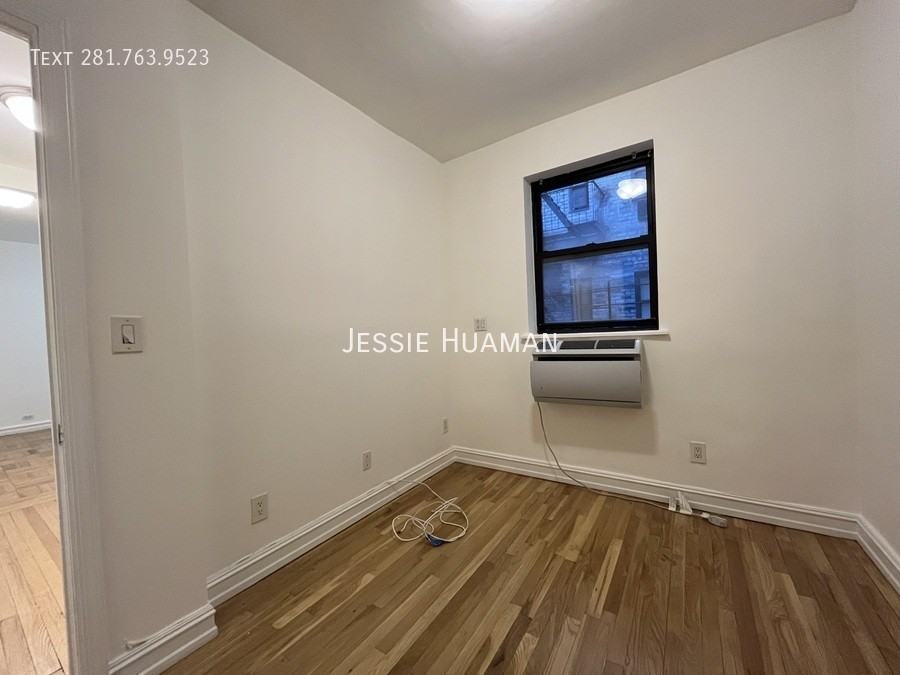 235 East 46th Street #2 - Photo 5 of 9