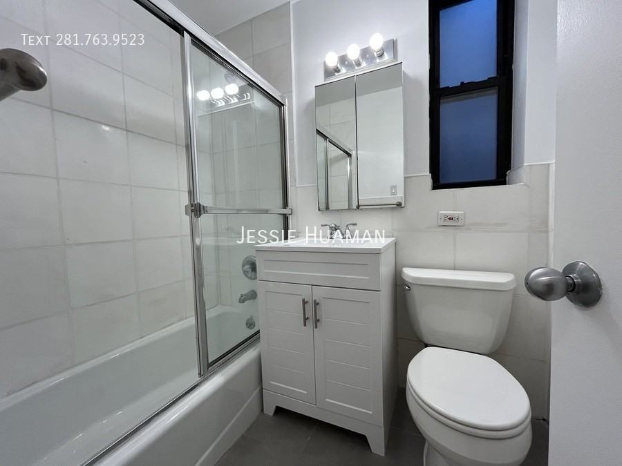 235 East 46th Street #2 - Photo 7 of 9