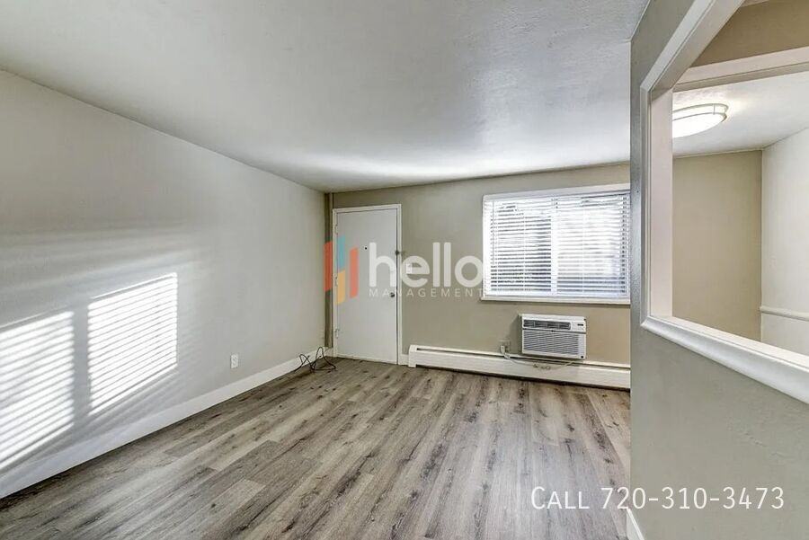 1137 Columbine Street - Photo 2 of 13