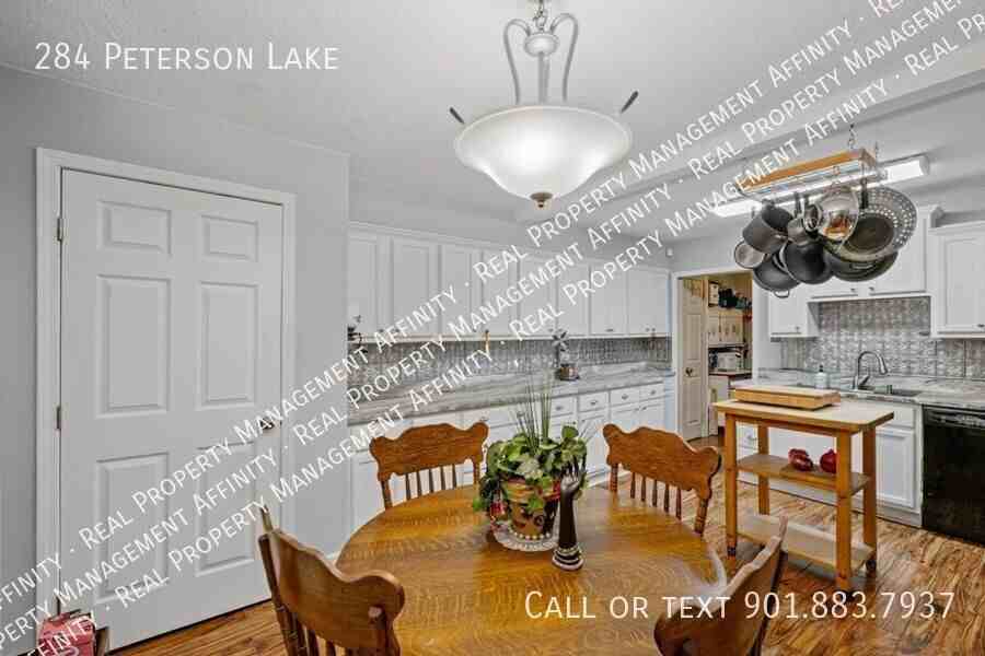 284 Peterson Lake Rd - Photo 6 of 14
