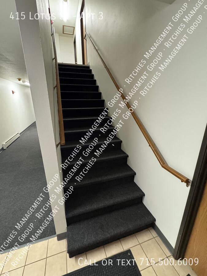 415 Lotus St #3 - Photo 5 of 21