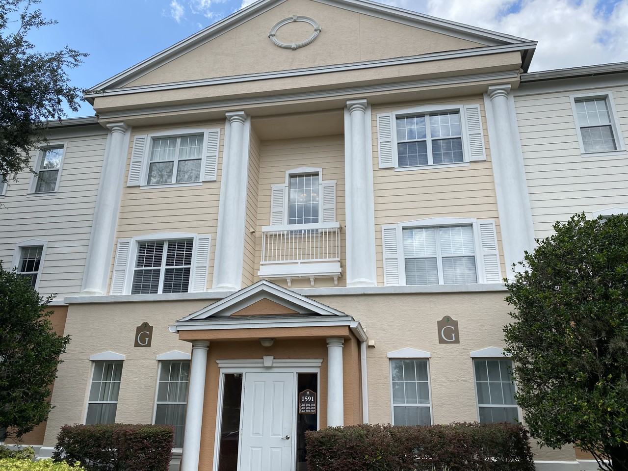 1591 Heritage Crossing Court #201 - Photo 4 of 14