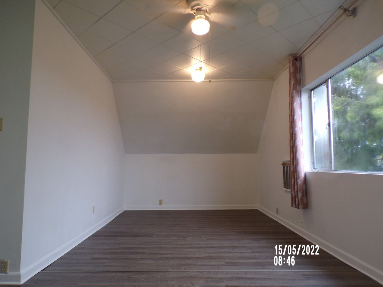 4407 5th Avenue Northeast #NA - Photo 2 of 16