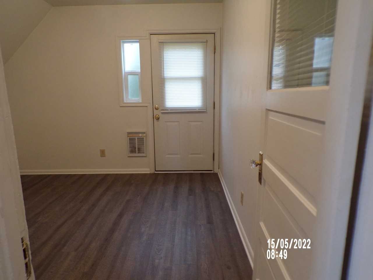 4407 5th Avenue Northeast #NA - Photo 6 of 16