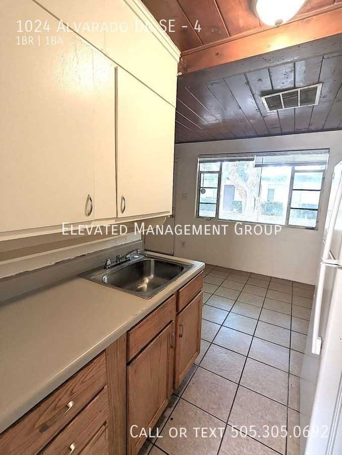 Sunrise South - Photo 6 of 10