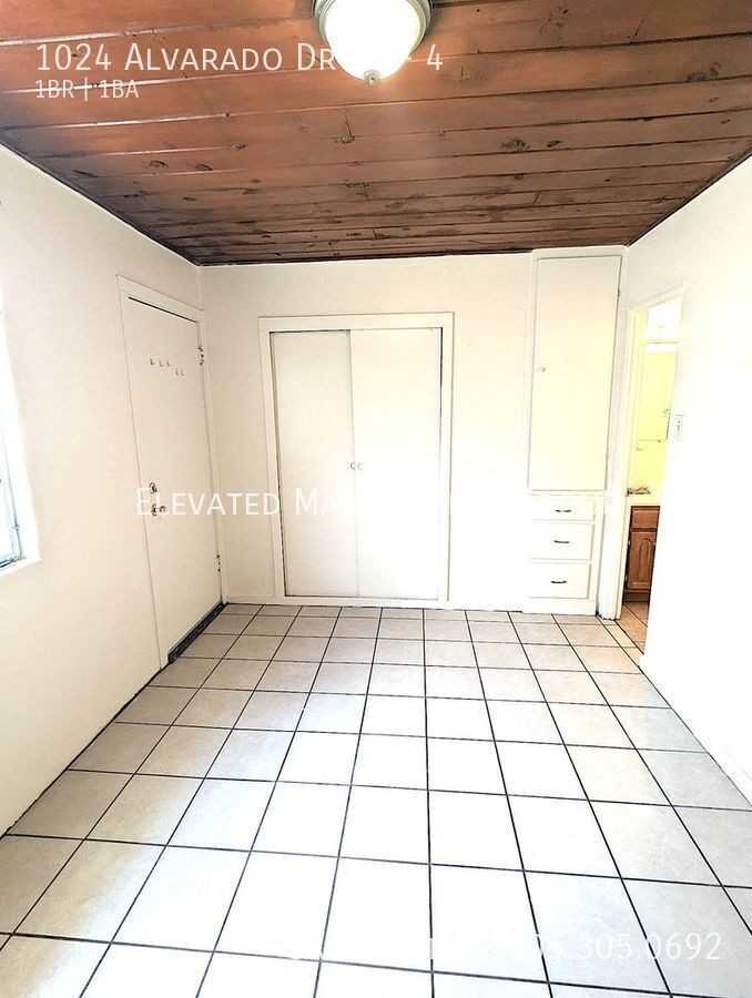 Sunrise South - Photo 7 of 10