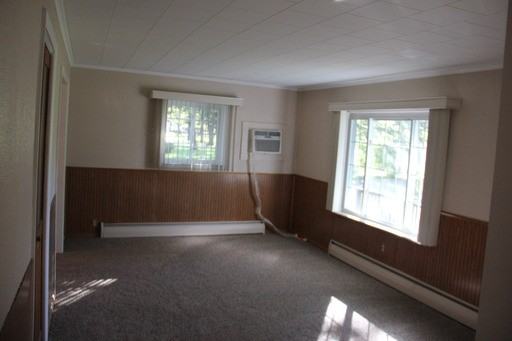 5304 Southway Dr - Photo 3 of 11