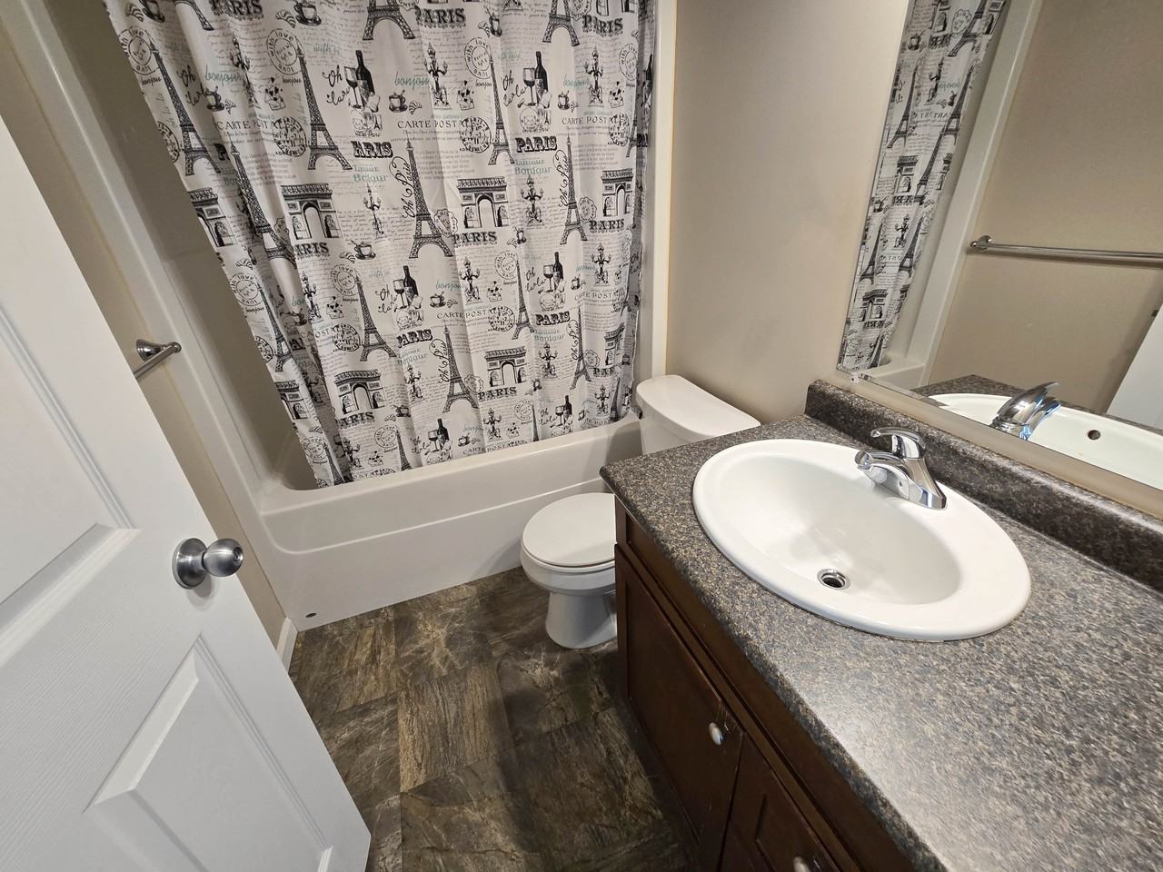 8407 88 Street #1 - Photo 7 of 17