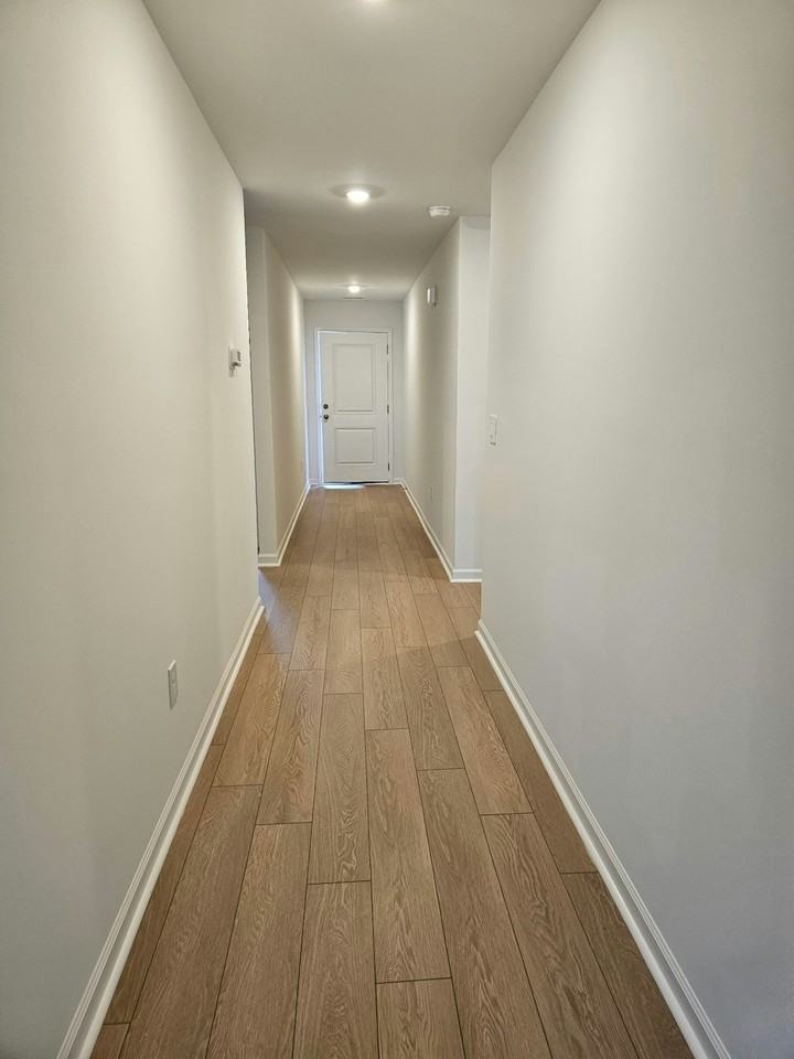 112 Labrador Lane - Photo 3 of 20