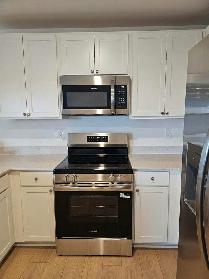 112 Labrador Lane - Photo 7 of 20