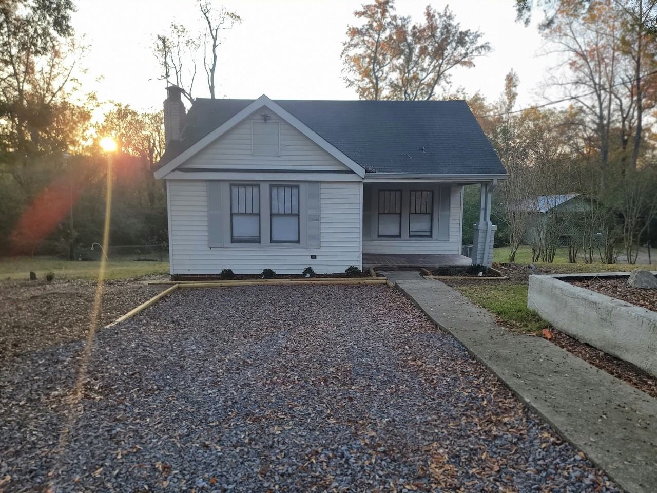 1204 Haven Drive - Photo 2 of 21