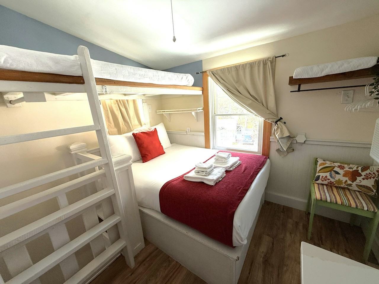 54 Center St, Unit 1 - Photo 3 of 12