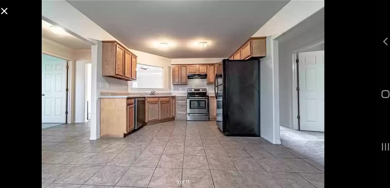 805 Southwest Sandrock Road - Photo 7 of 15