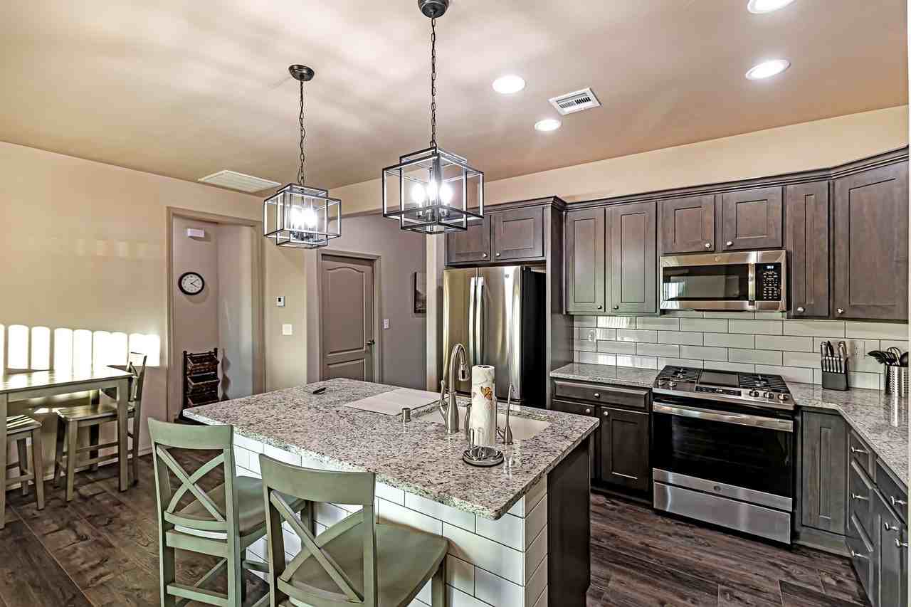 901 Adams Avenue #C - Photo 7 of 23