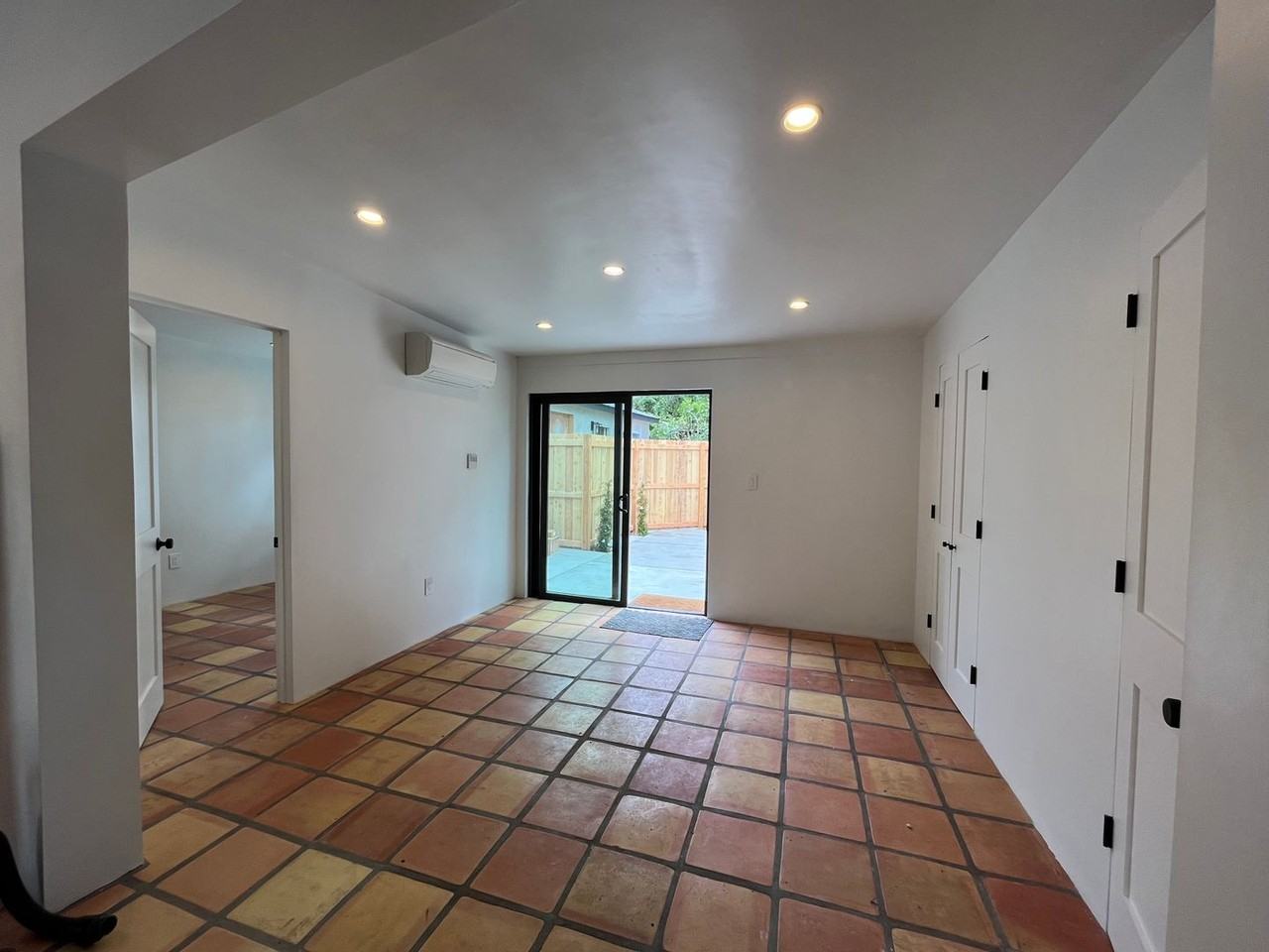 260 North Alvarado Street - Photo 3 of 8