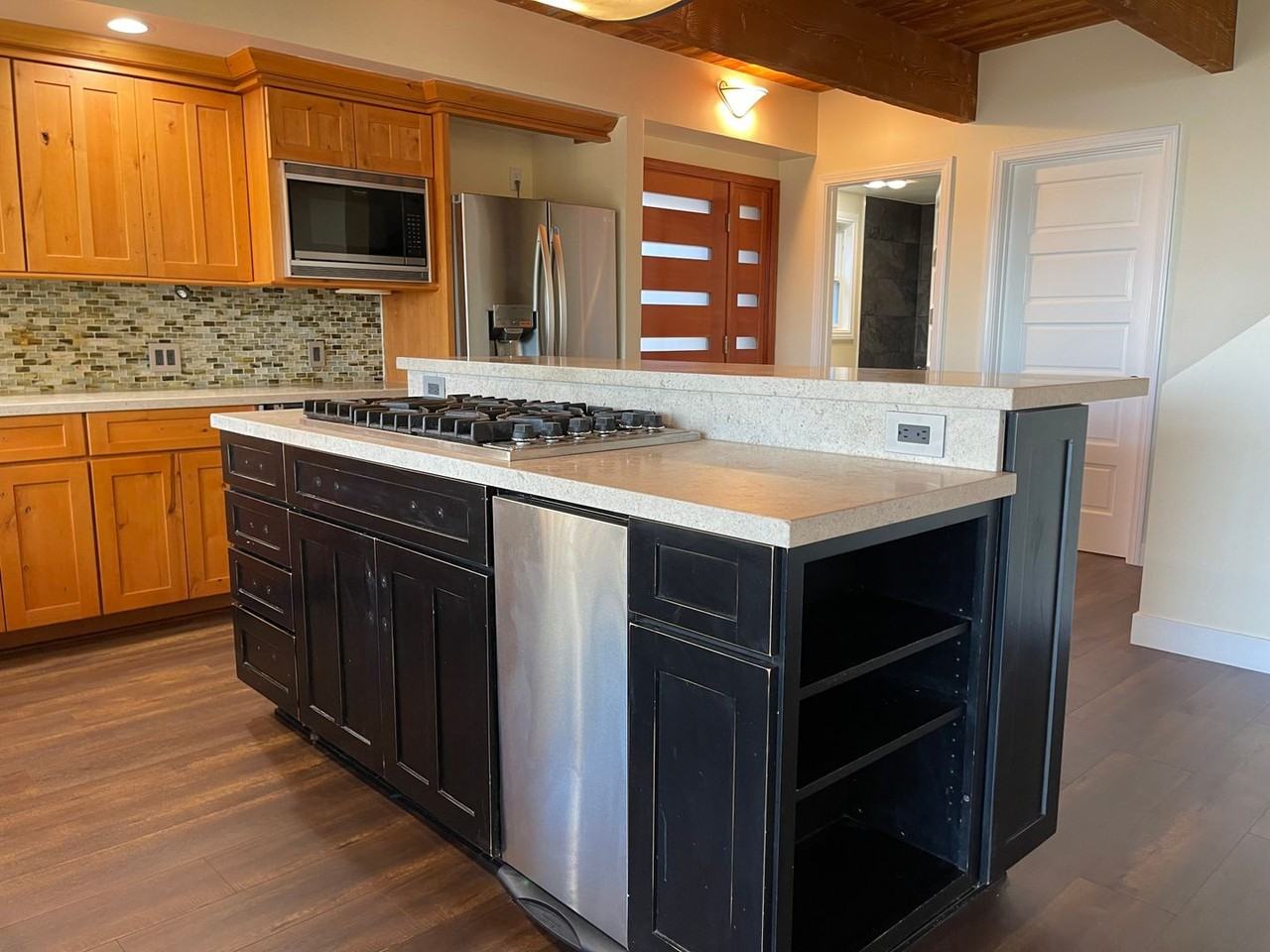 2066 Vista Del Mar Dr - Photo 3 of 26