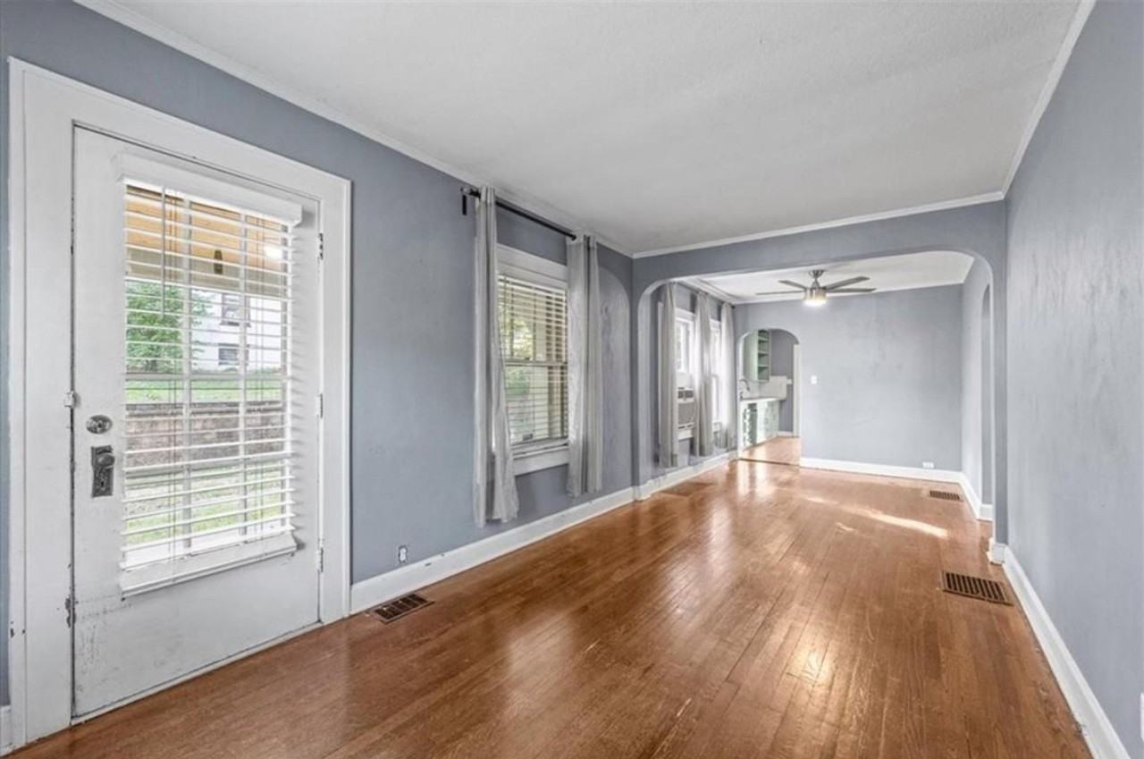 1919 Federal St - Photo 3 of 6