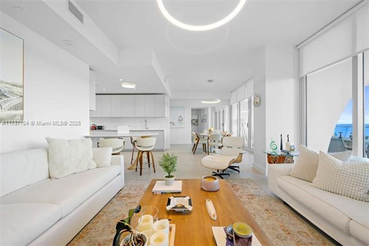 16901 16901 Collins Ave appt 602 - Photo 6 of 31