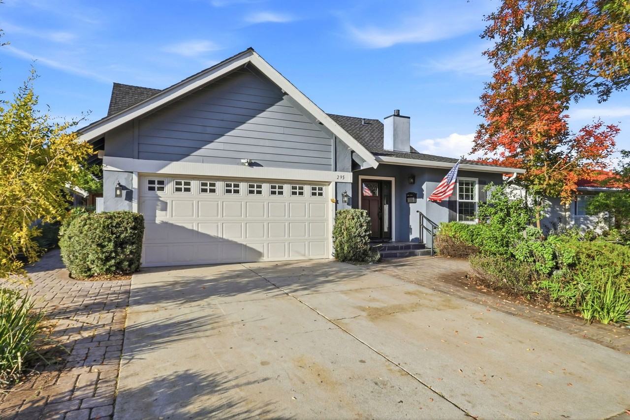 295 Cresta Vista Way