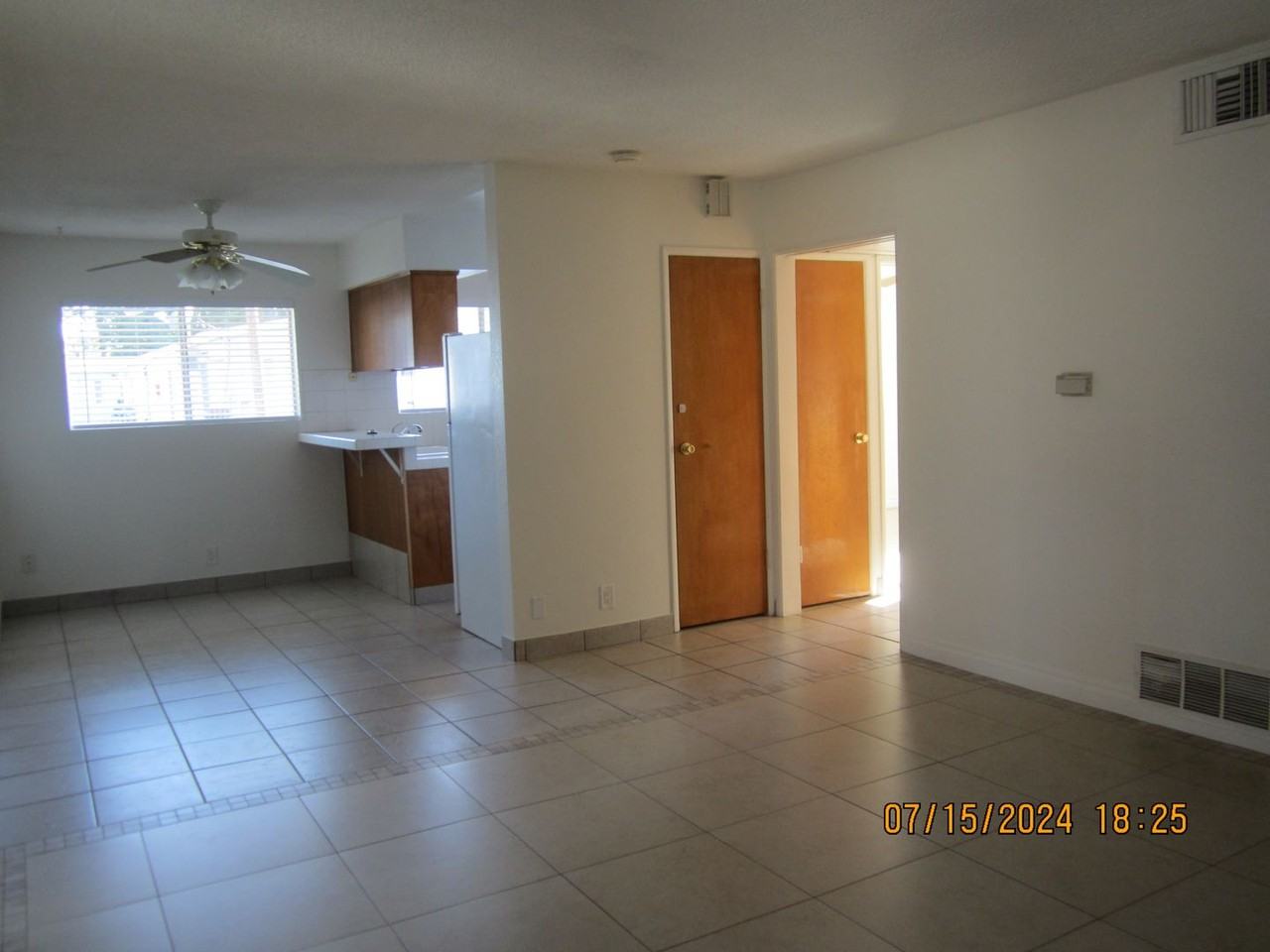 4314 University Ave #4 - Photo 4 of 16