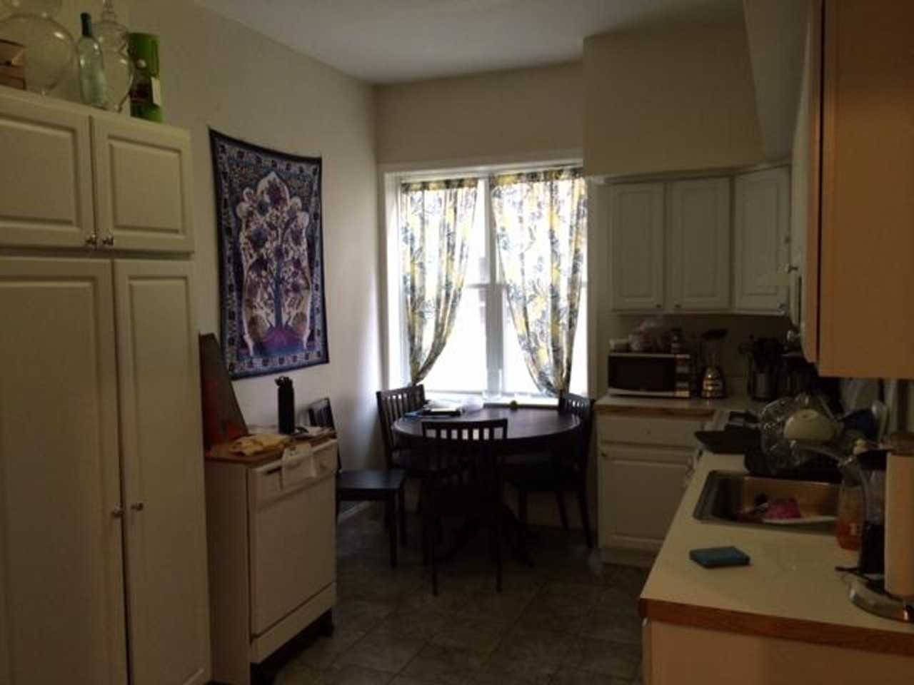 47 Saint Marys St - Photo 4 of 13