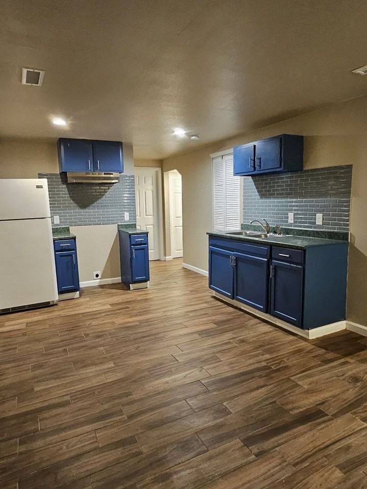 1371 Xanadu Street - Photo 5 of 29