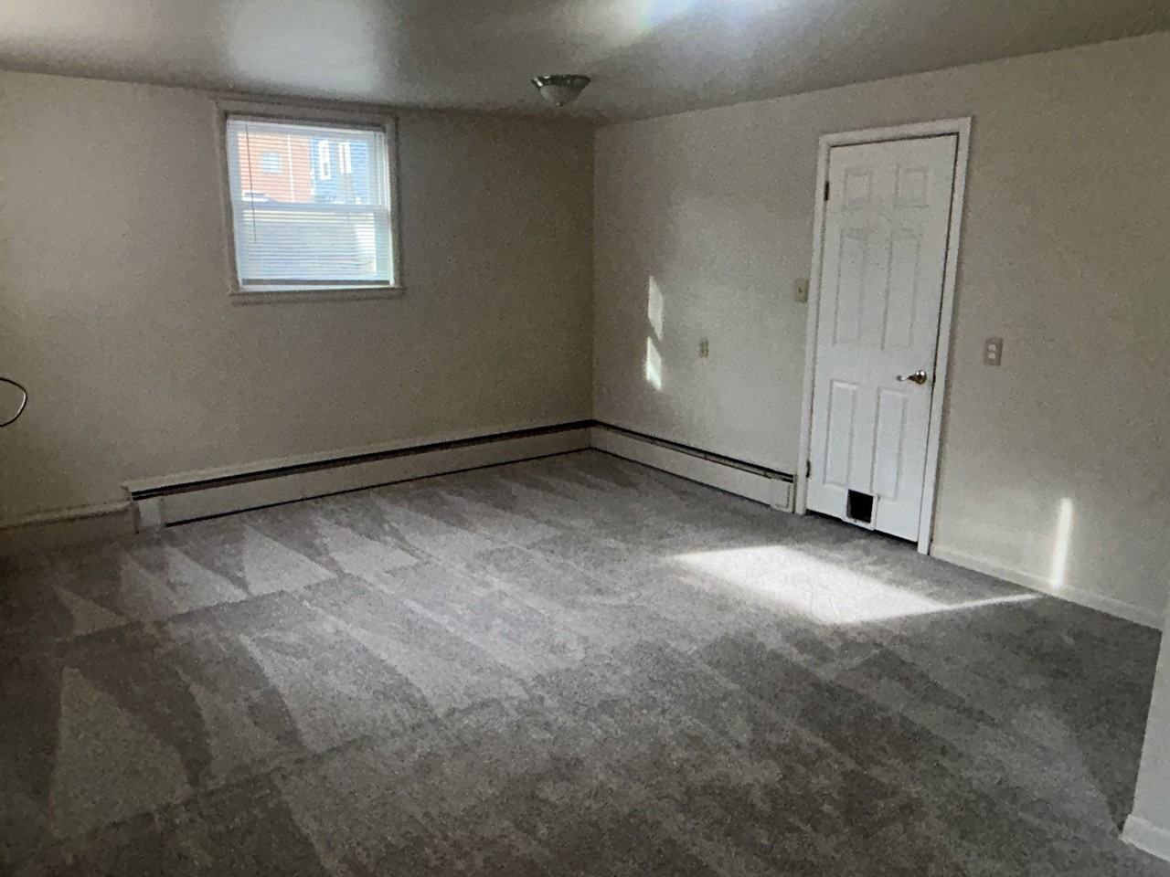 TMB: 2833 3rd Avenue Southeast - Photo 5 of 10