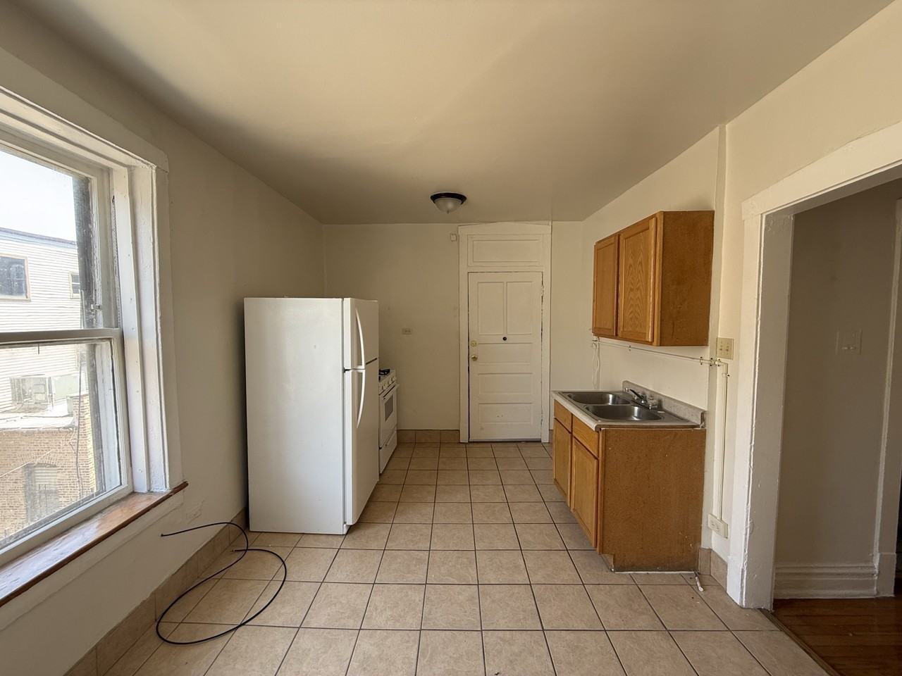 6642-6652 N Clark St - Photo 3 of 42