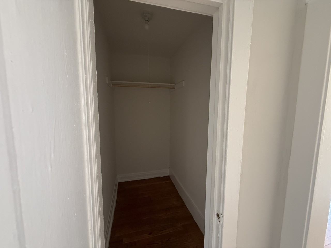 6642-6652 N Clark St - Photo 6 of 42