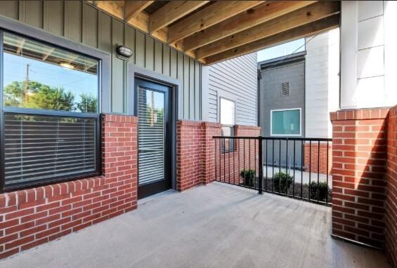 1622 W. Market Street - Photo 7 of 34