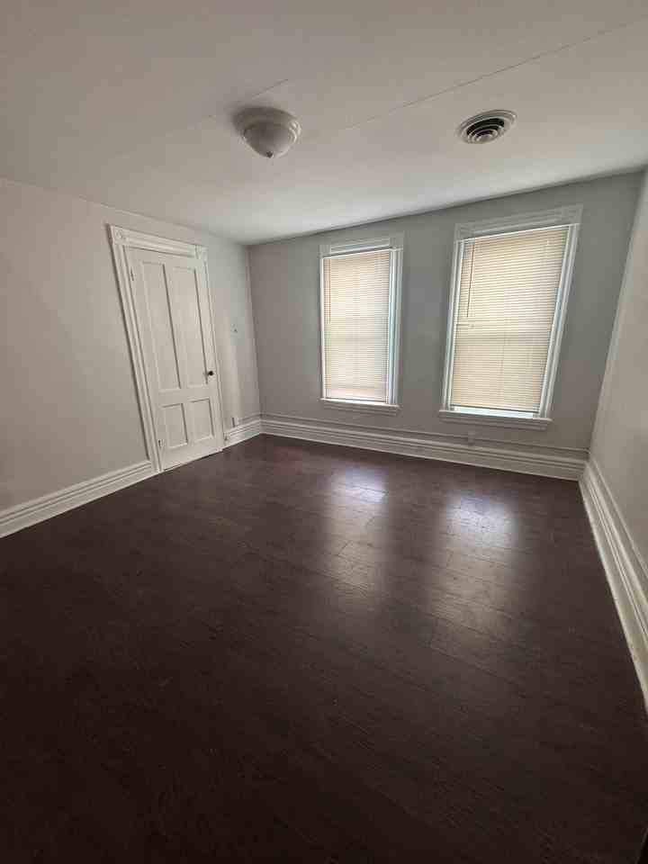 7-9 Edmonds Street - Photo 2 of 2