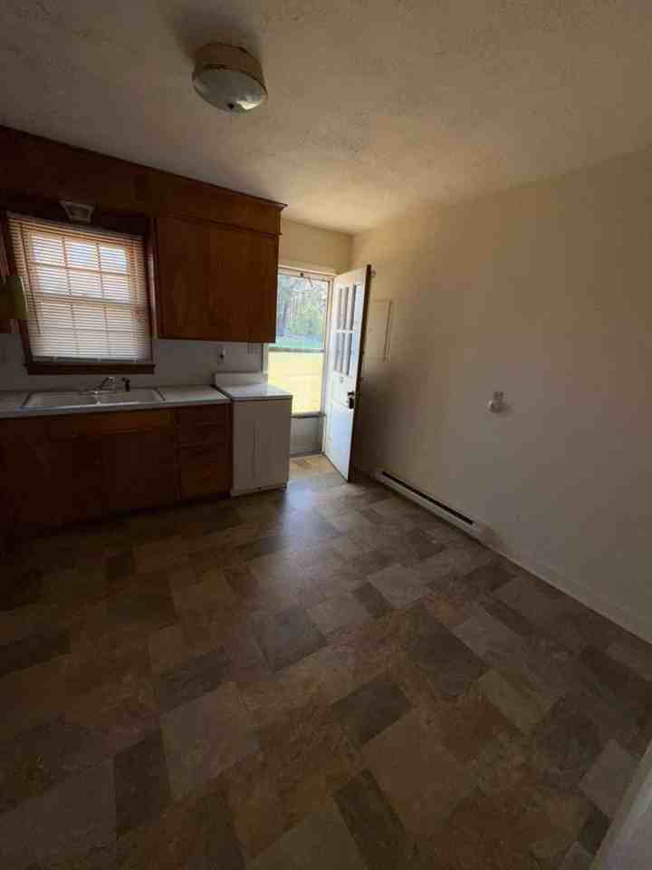 115 Forsyth Street - Photo 7 of 12