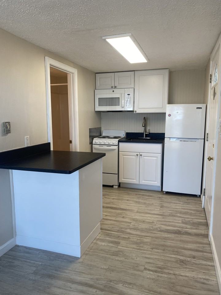 5 Brisson - Photo 3 of 12