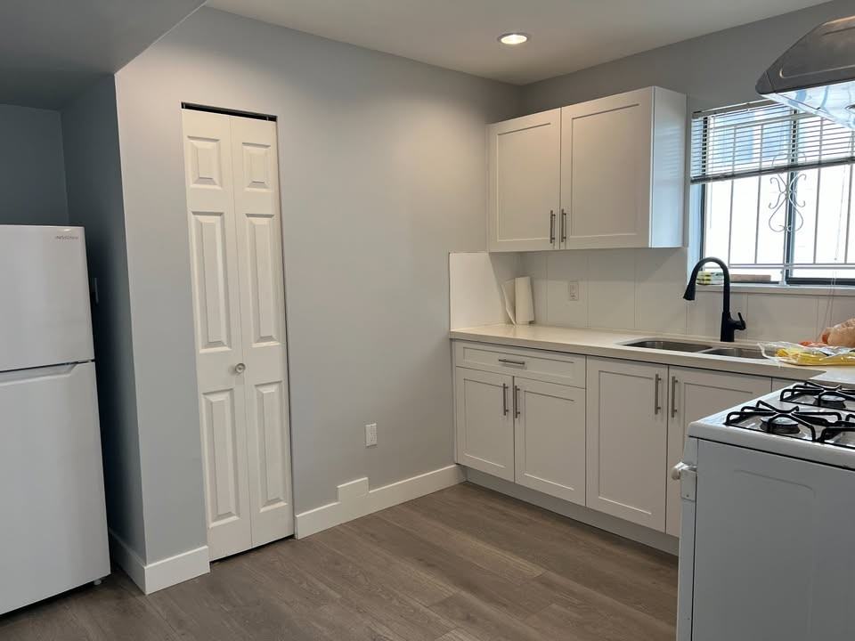 783 East 52nd Avenue #1 - Photo 4 of 7