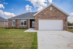 featured image of 300 White Oak Street