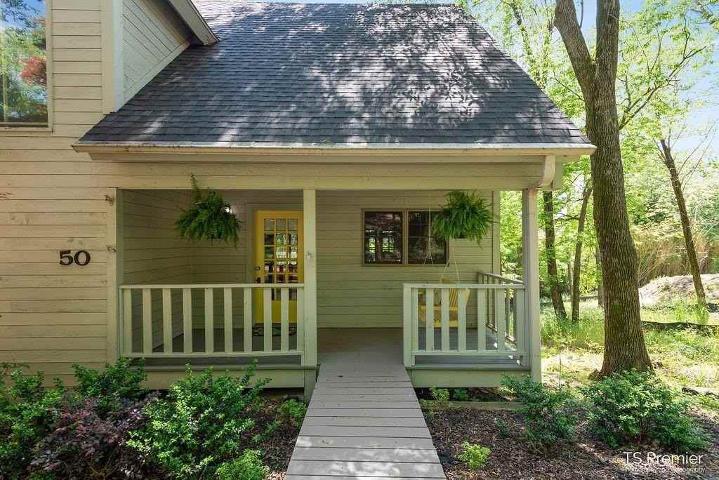 50 North Garvin Drive