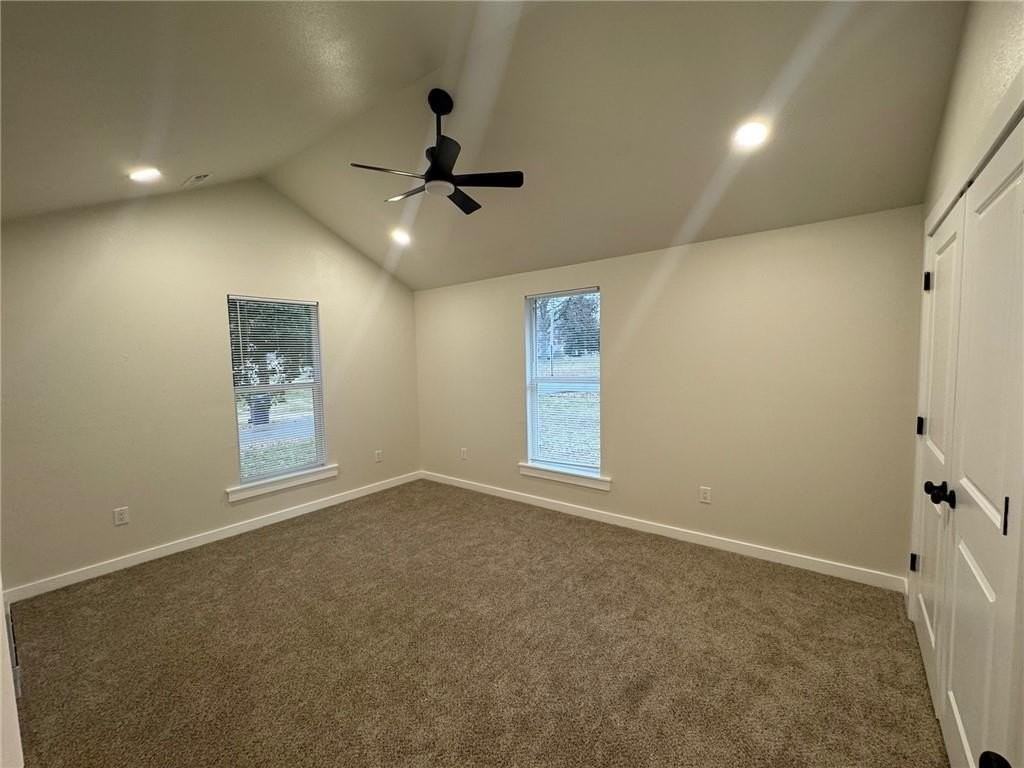 716 N Madison St - Photo 6 of 14