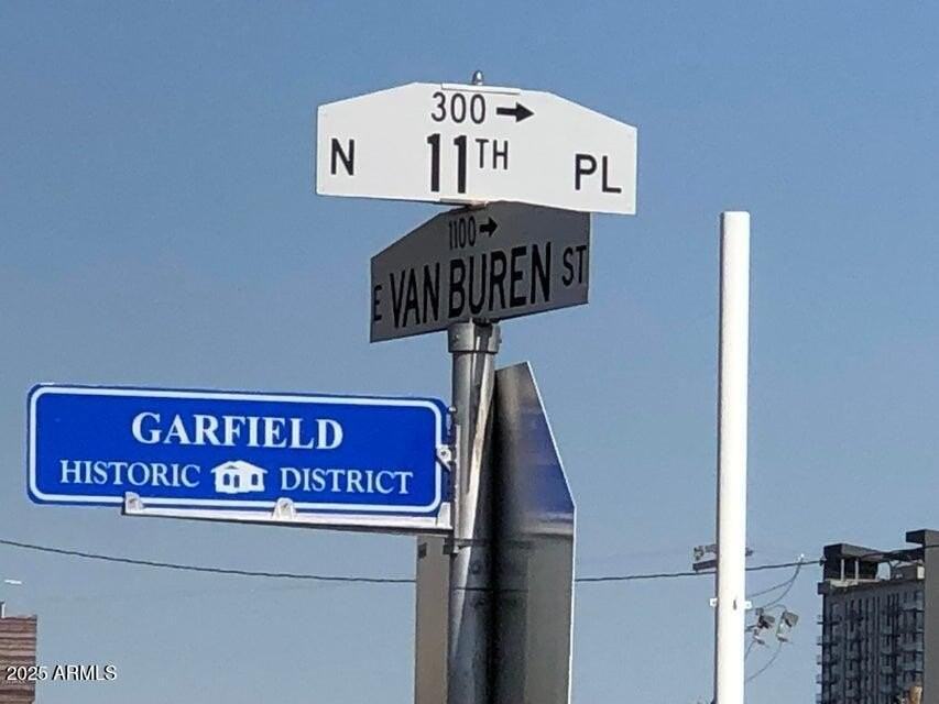 328 North 11th Place #B - Photo 5 of 14