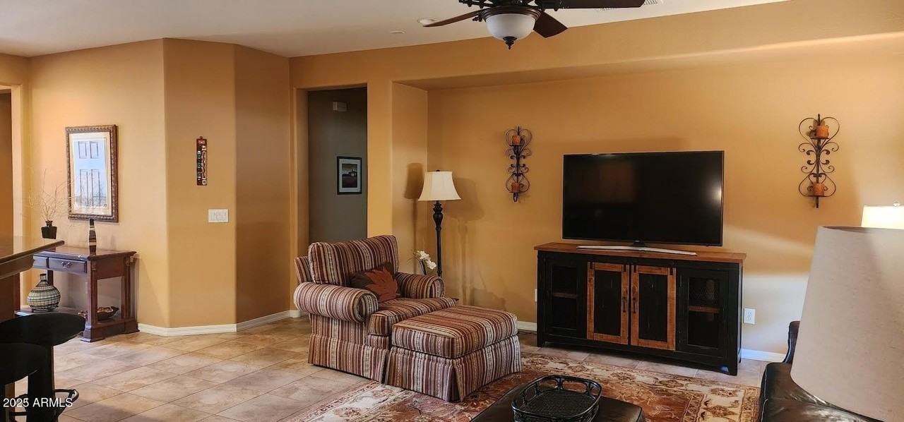 27013 West Potter Drive - Photo 6 of 29