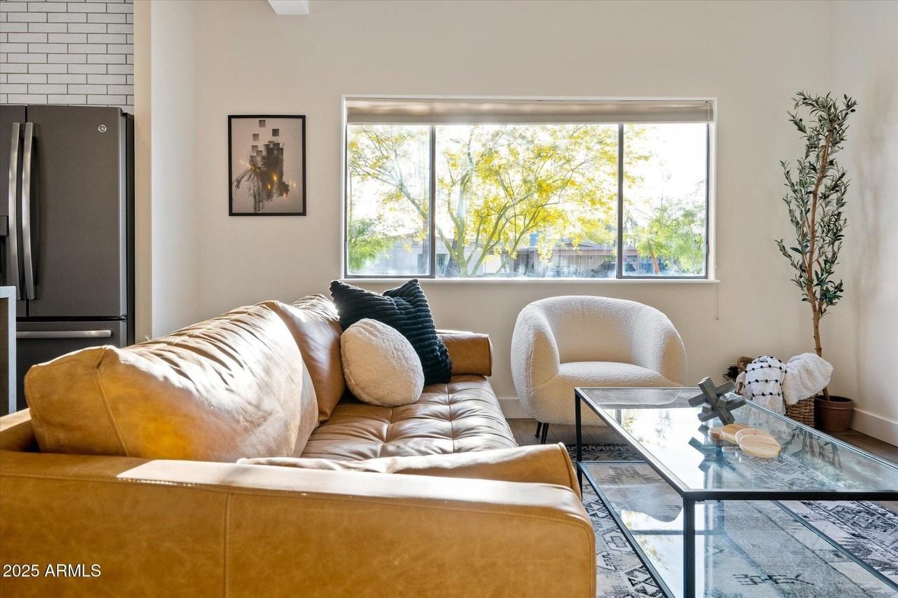 2307 51st Place - Photo 6 of 41