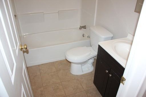 5402 Maura Dr - Photo 3 of 8