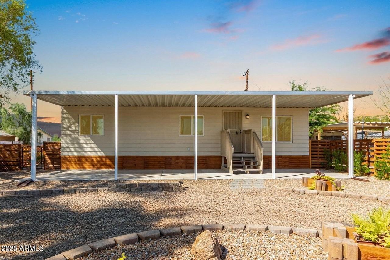 9710 East Baywood Avenue - Photo 3 of 30