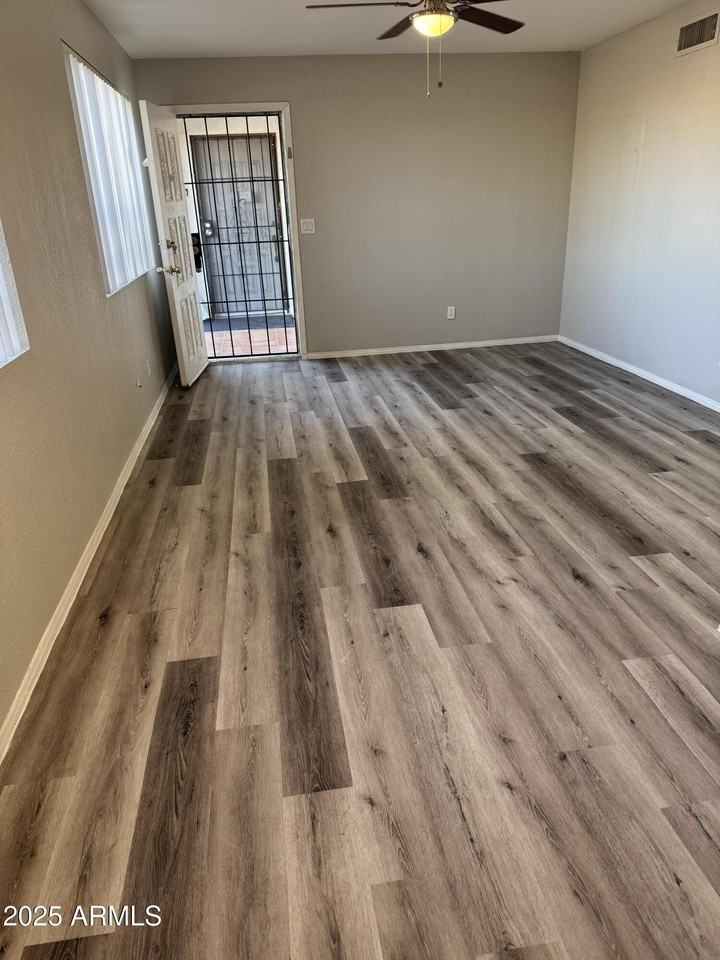 7221 E Granada Rd Apt 2 #2 - Photo 5 of 13