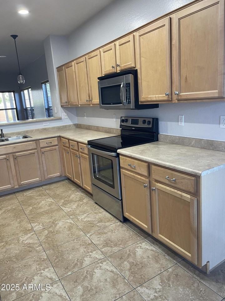 4 W Saddle Way - Photo 5 of 26