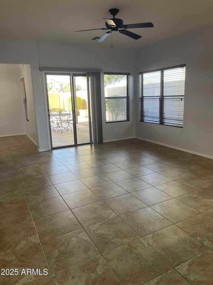 4 W Saddle Way - Photo 7 of 26