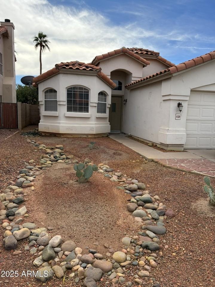 4509 Southfork Drive - Photo 2 of 17