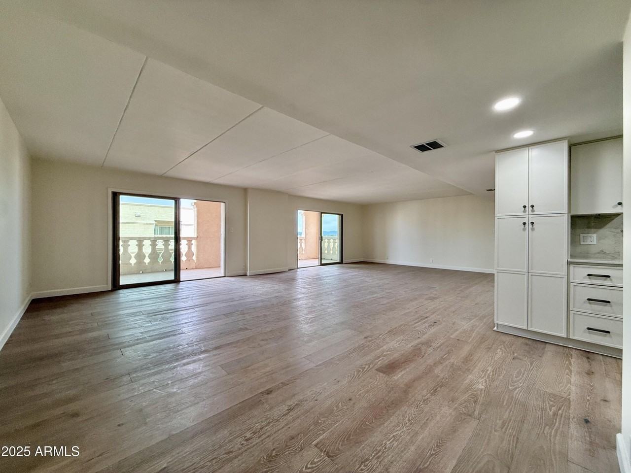 7930 E Camelback Rd Unit 709 #709 - Photo 6 of 41