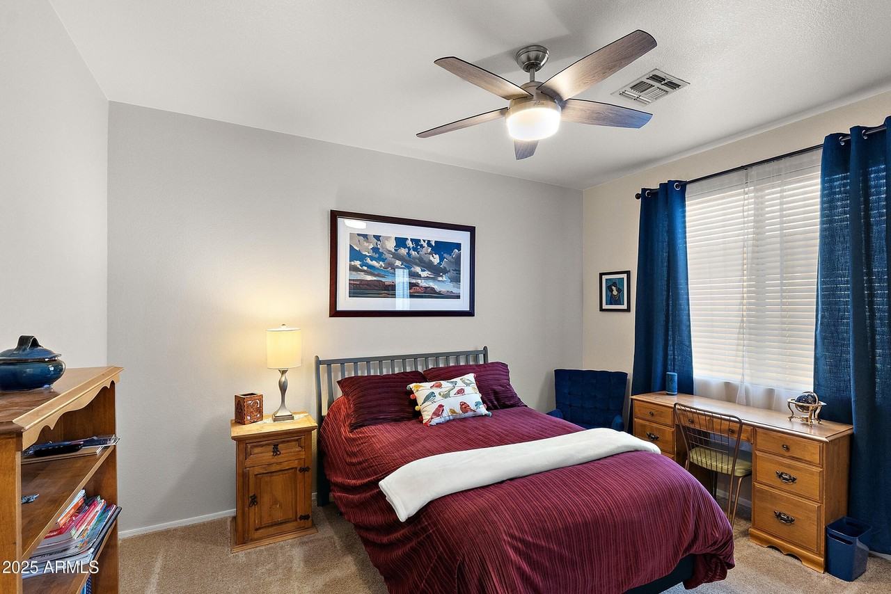 1819 W Deer Creek Rd - Photo 5 of 39