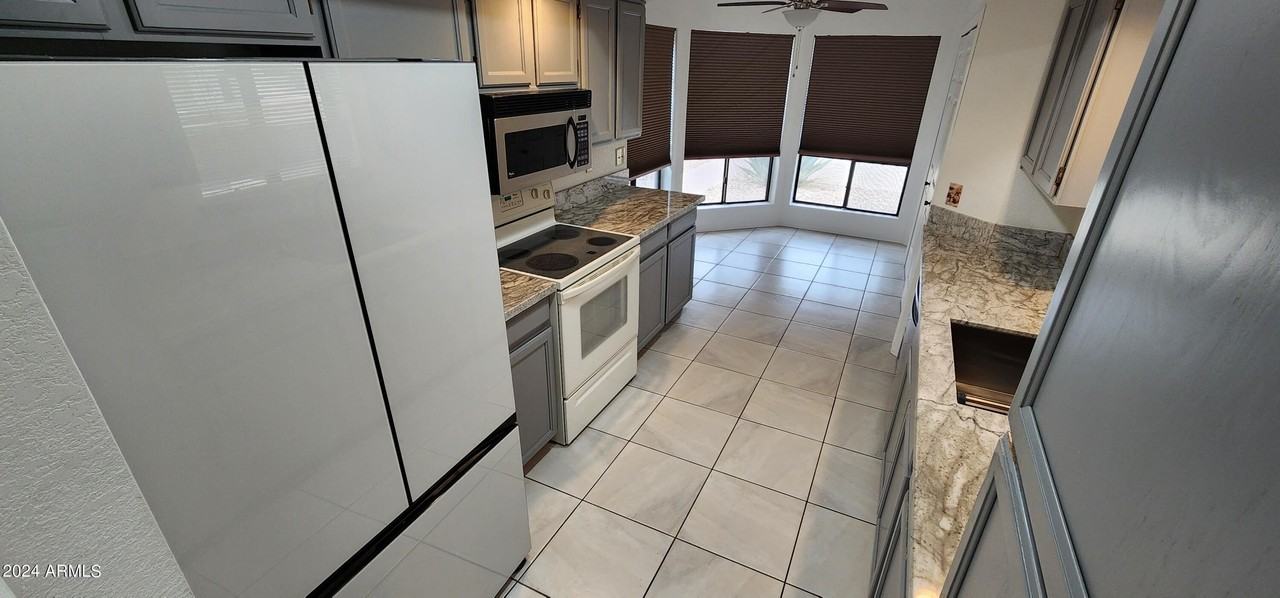 2602 N 61st St - Photo 7 of 30